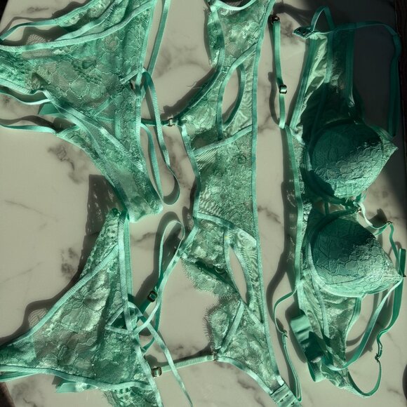 ⭐️FULL SET⭐️ Honey Birdette Vanessa Mint - Picture 2 of 3